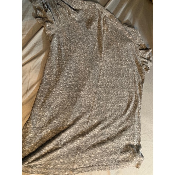 T shirt - Picture 2 of 3